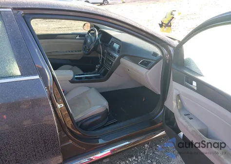 2017 Hyundai Sonata Sport z USA, uszkodzony, nr VIN 5NPE34AF9HH591094